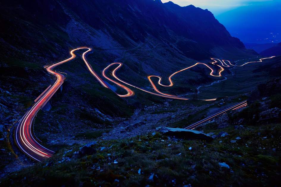 Light effects across the Făgăraș Mountains, Romania