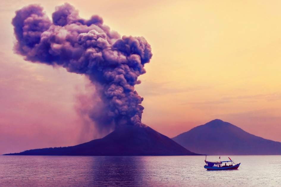 Volcano eruption. Anak Krakatau, Indonesia