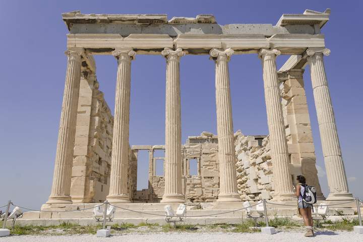 In the Footsteps of Heroes: A Self-Drive Greek Odyssey - image 2