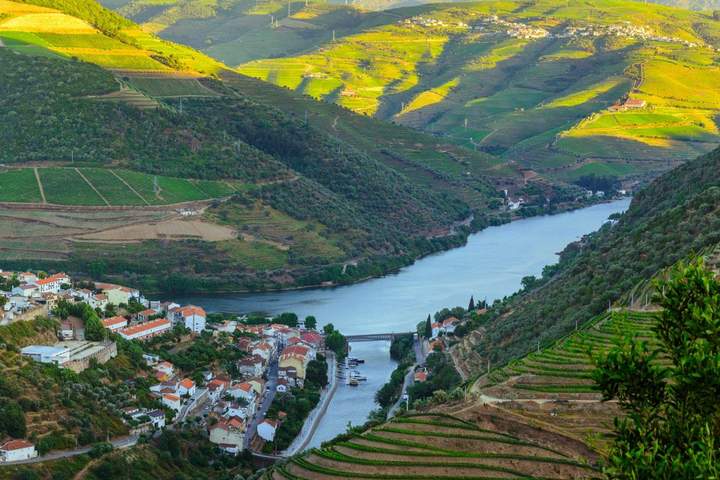 Highlights of Portugal - Cities & Beaches - image 2