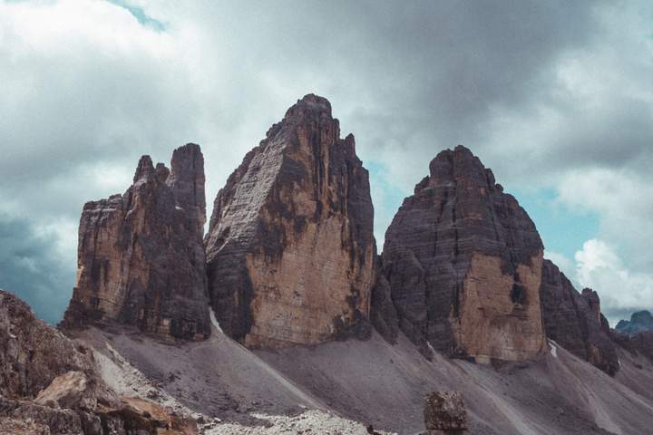 Italian Peaks and Waters: Venice, Dolomites, Lake Garda - image 5