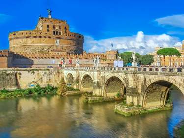 Luxury Journey: Athens, Tuscany & Rome