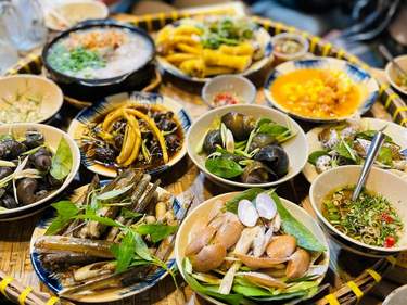 WANDER FREELY, LOVE PROUDLY - 11 DAYS 10 NIGHTS (Summer)