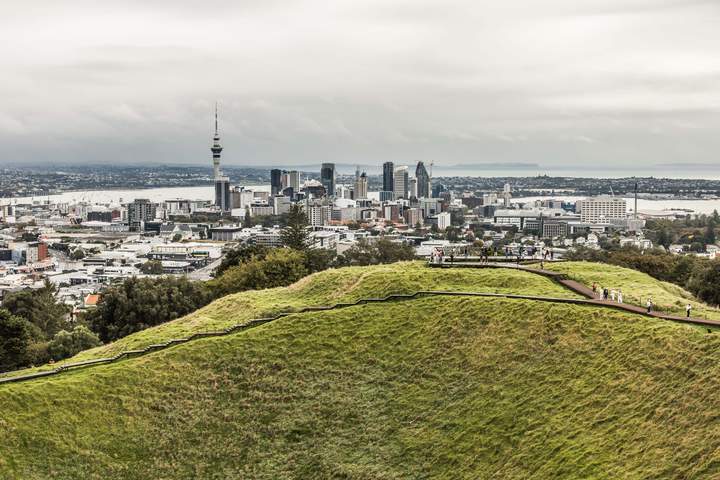 New Zealand Grand Self-Drive Tour from Auckland to Christchurch