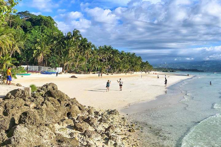 Island Paradise Palawan - image 3