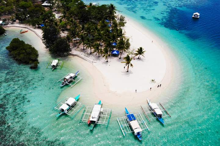 Island Paradise Palawan - image 8