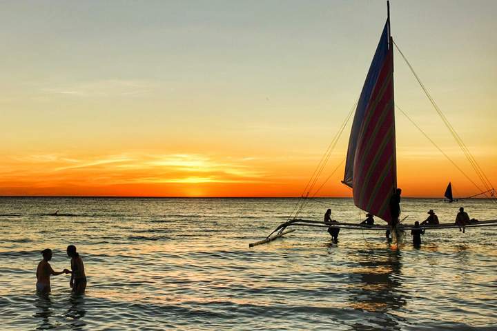Island Paradise Palawan - image 7